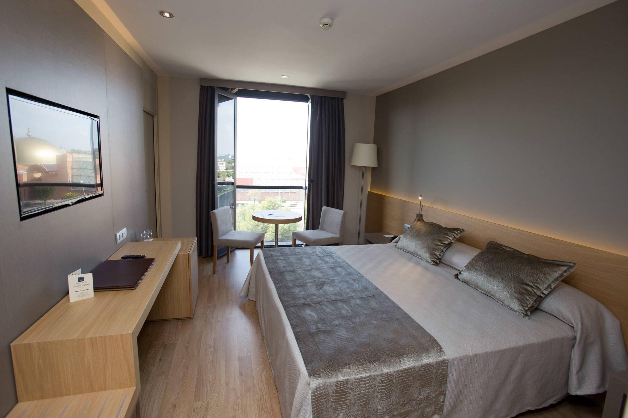 Hotel M.a. Congresos 4*