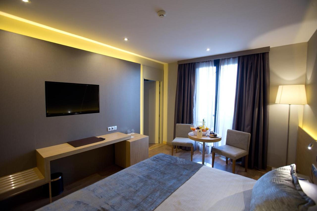 Hotel M.a. Congresos Sevilla